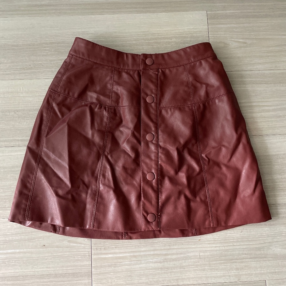 Free people faux fur skirt size 2